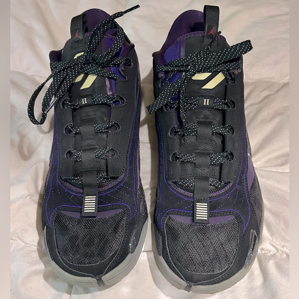 Luka basketball shoes 11.5